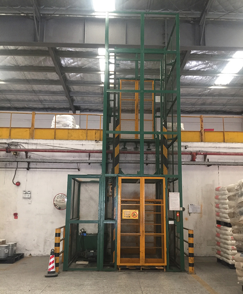 導軌式升降貨梯